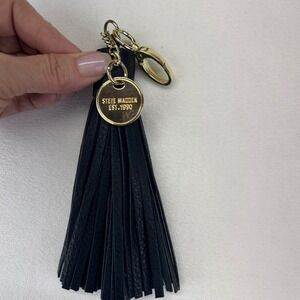 Steve Madden Black Faux Leather Tassel Bag Charm Keychain Gold‎ Hardware